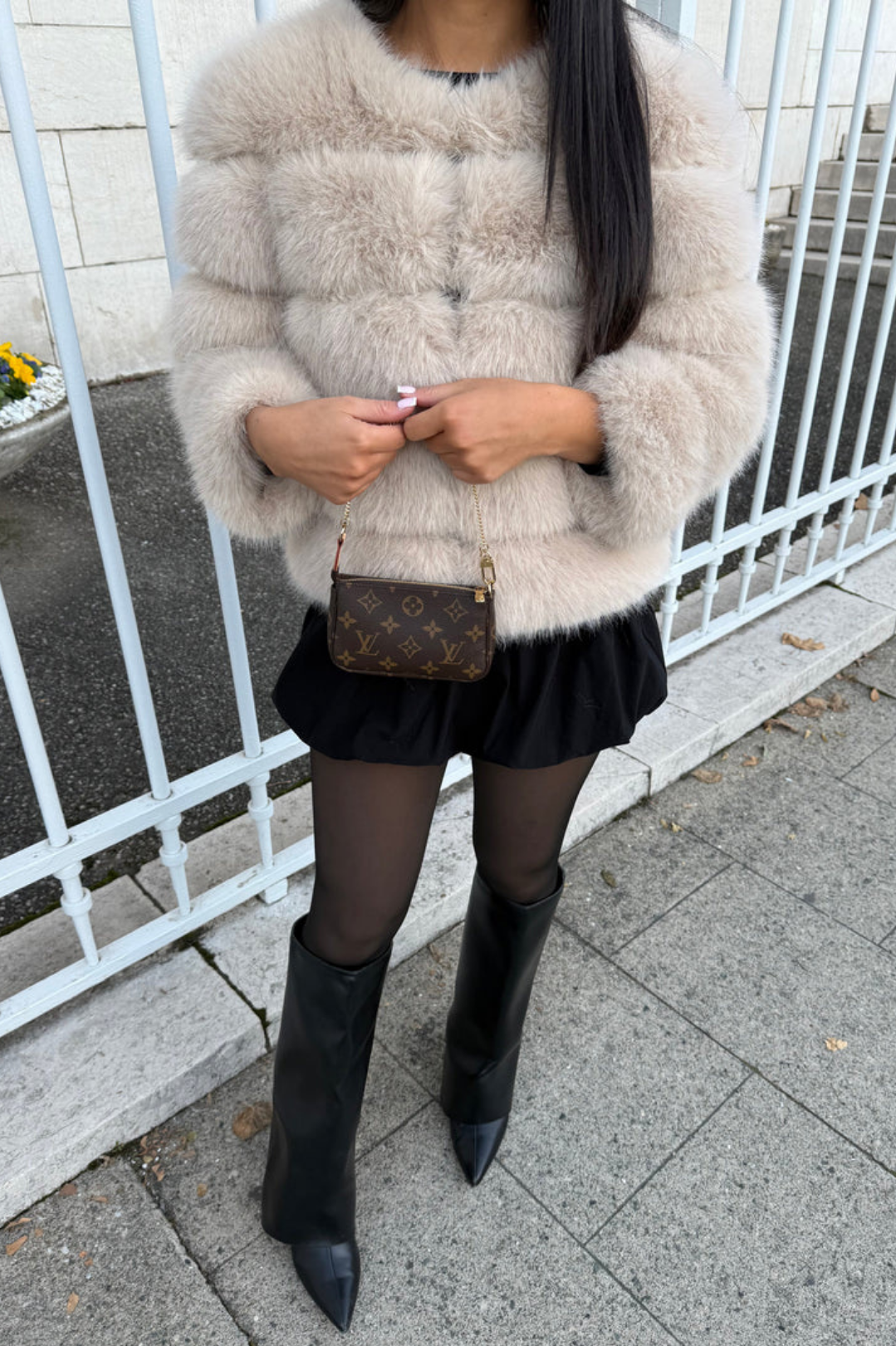 Fourrure crème manches trois-quart