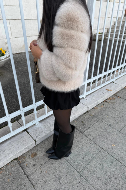 Fourrure crème manches trois-quart